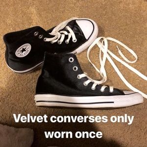 Velvet Converse